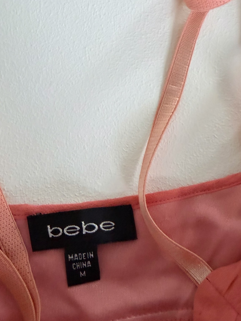 Bebe 100% Silk Peach Coral Ruched Cami Top
Beaded Trim Y2K - Picture 2 of 4
